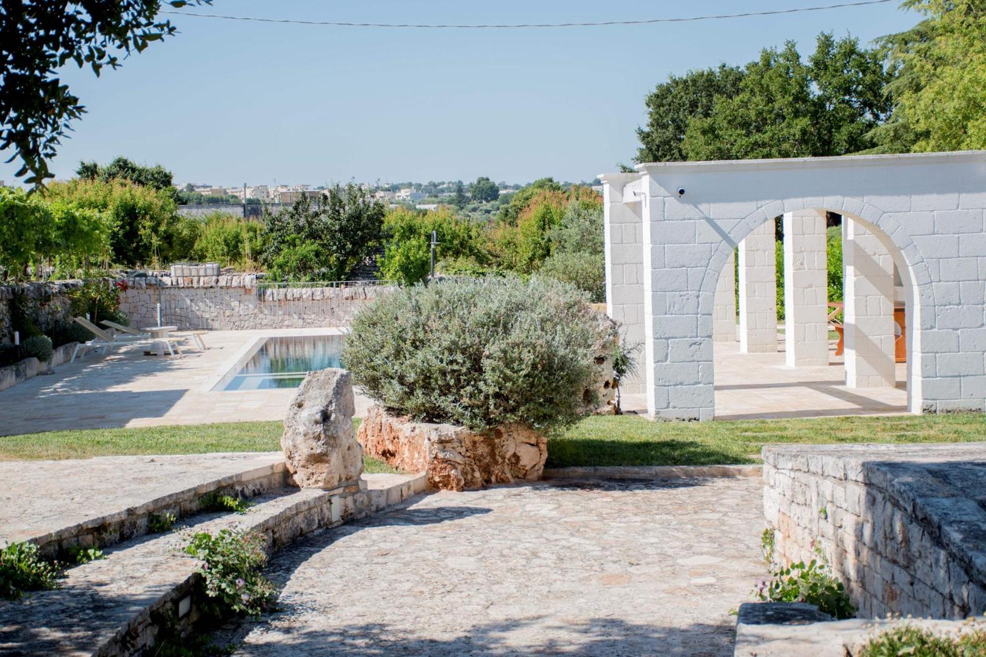 Trullo Cinquenoci Suite Locorotondo Ngoại thất bức ảnh